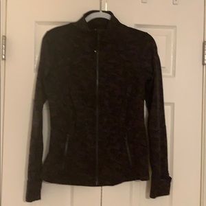 lululemon define jacket size 10